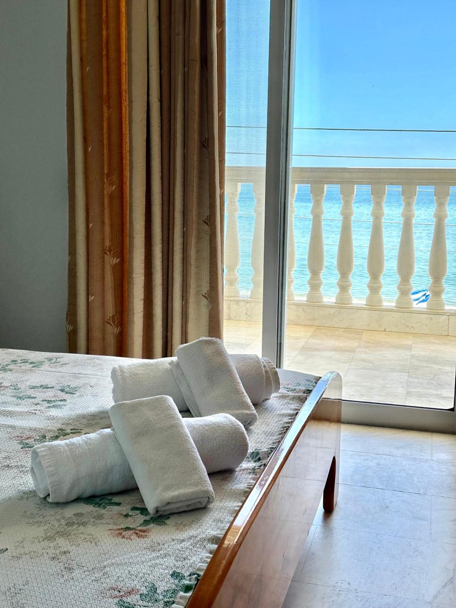 Olympic Beach Rooms Екстериор снимка