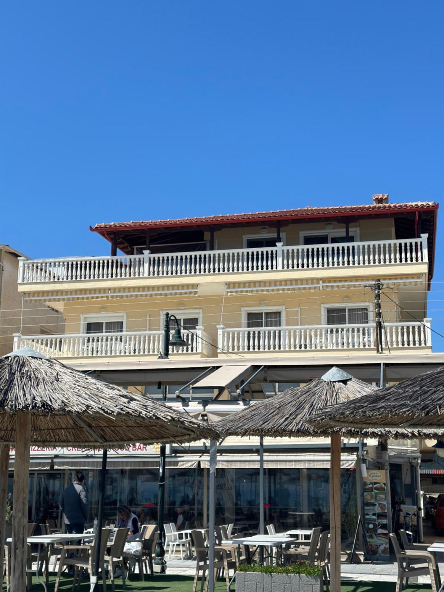 Olympic Beach Rooms Екстериор снимка
