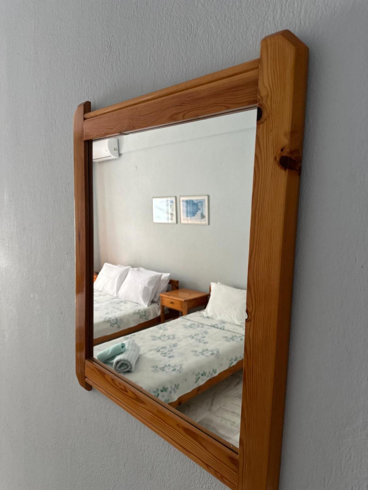 Olympic Beach Rooms Стая снимка